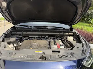 Toyota Highlander XSE 2022 Blue