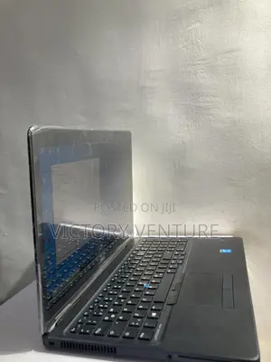 Laptop Dell Latitude E5550 8GB Intel Core I5 SSD 256GB