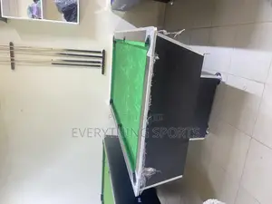 Stafndard Snooker Table