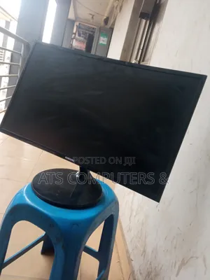 27 Inches Samsung Curve Led Monitor