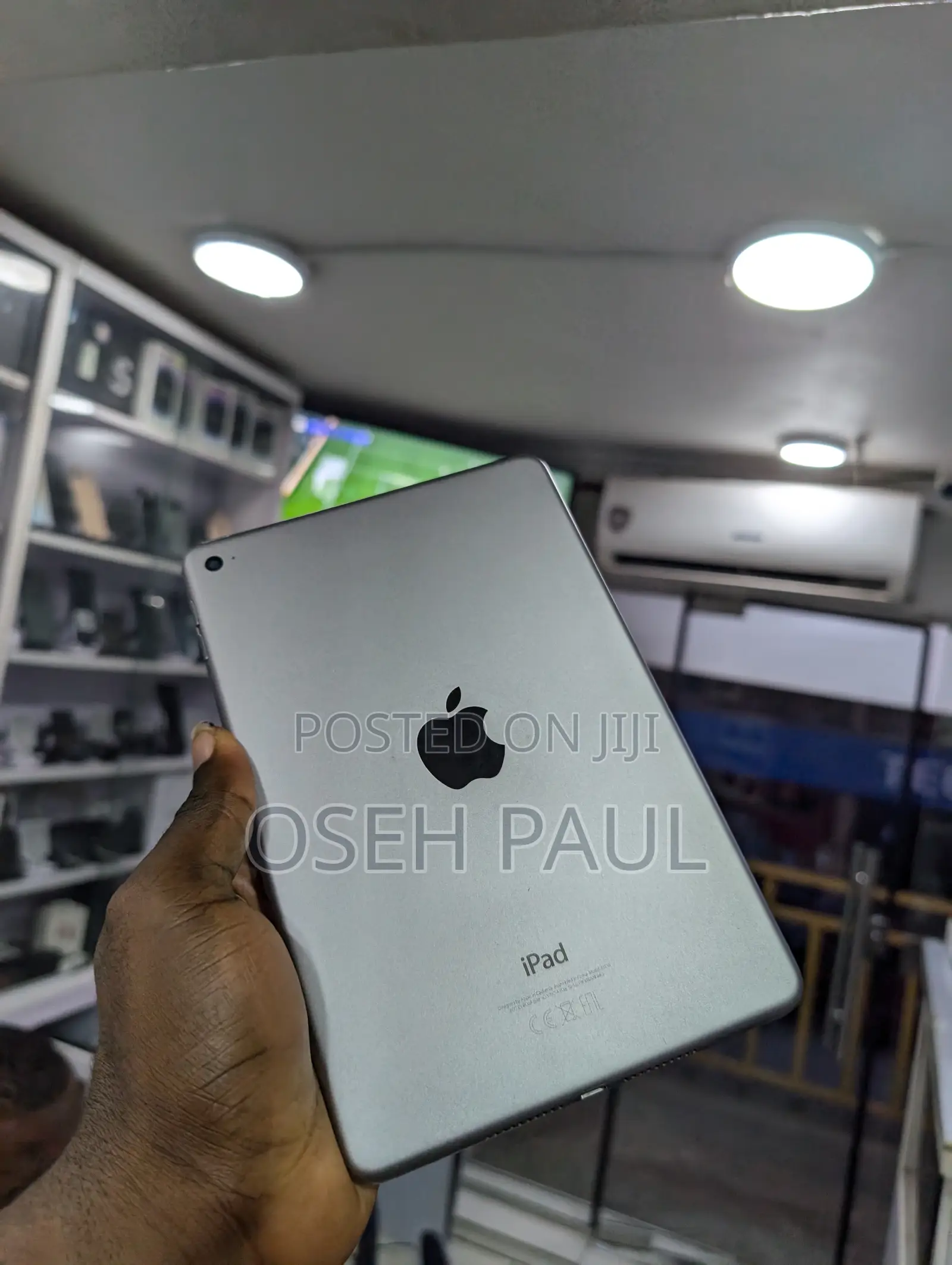 Apple iPad mini 4 128 GB Silver