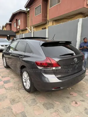 Toyota Venza XLE AWD 2013 Gray