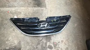 Front Grill Sonata 2013