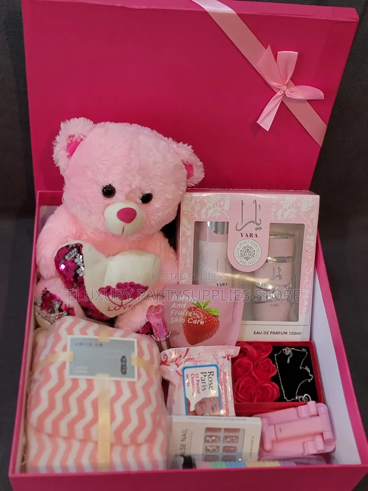 Teddy Yara Set Valentine Package for Her