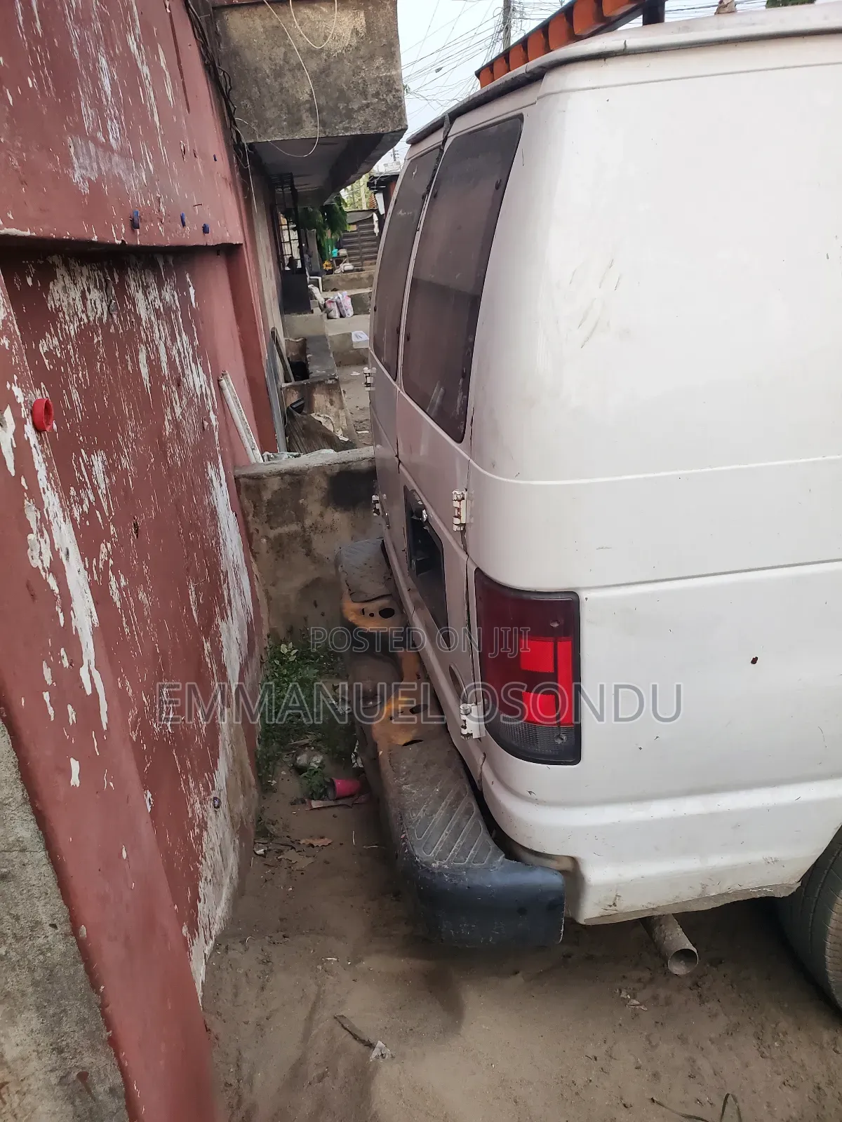 Ford E-250 2008 White