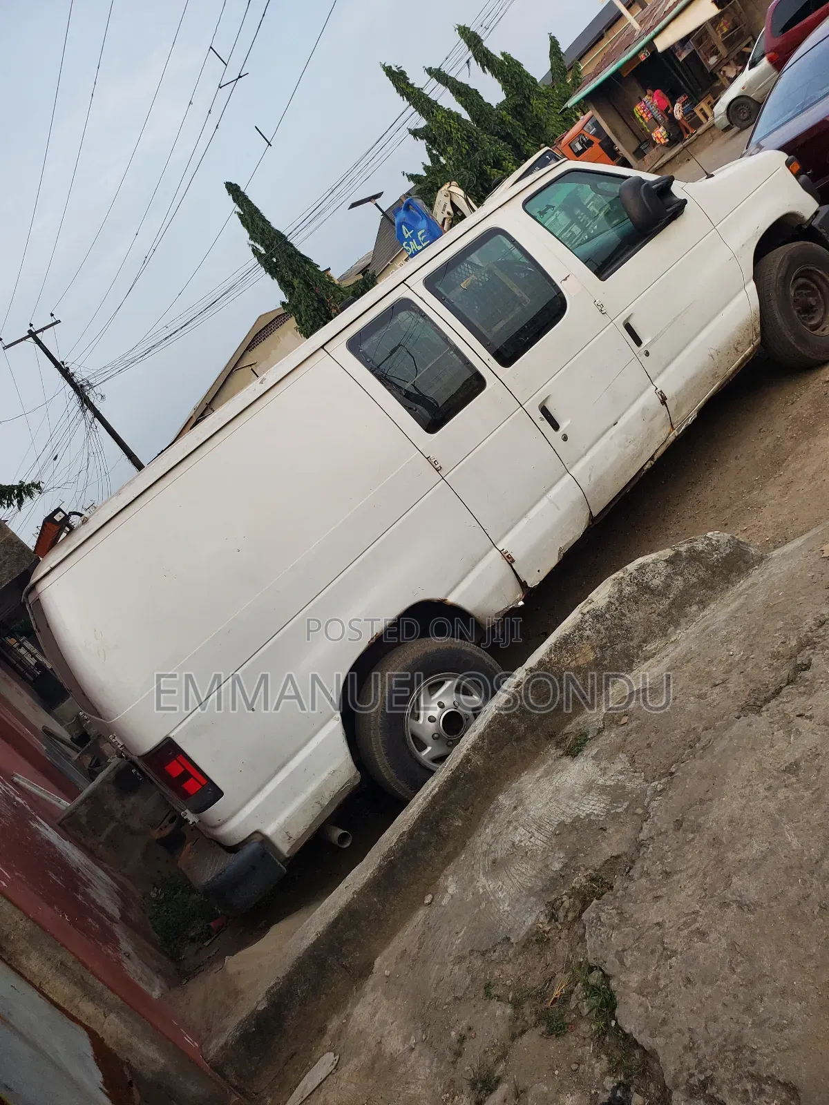 Ford E-250 2008 White