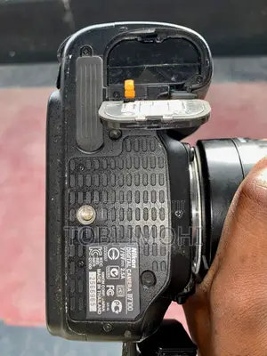 Nikon D7100