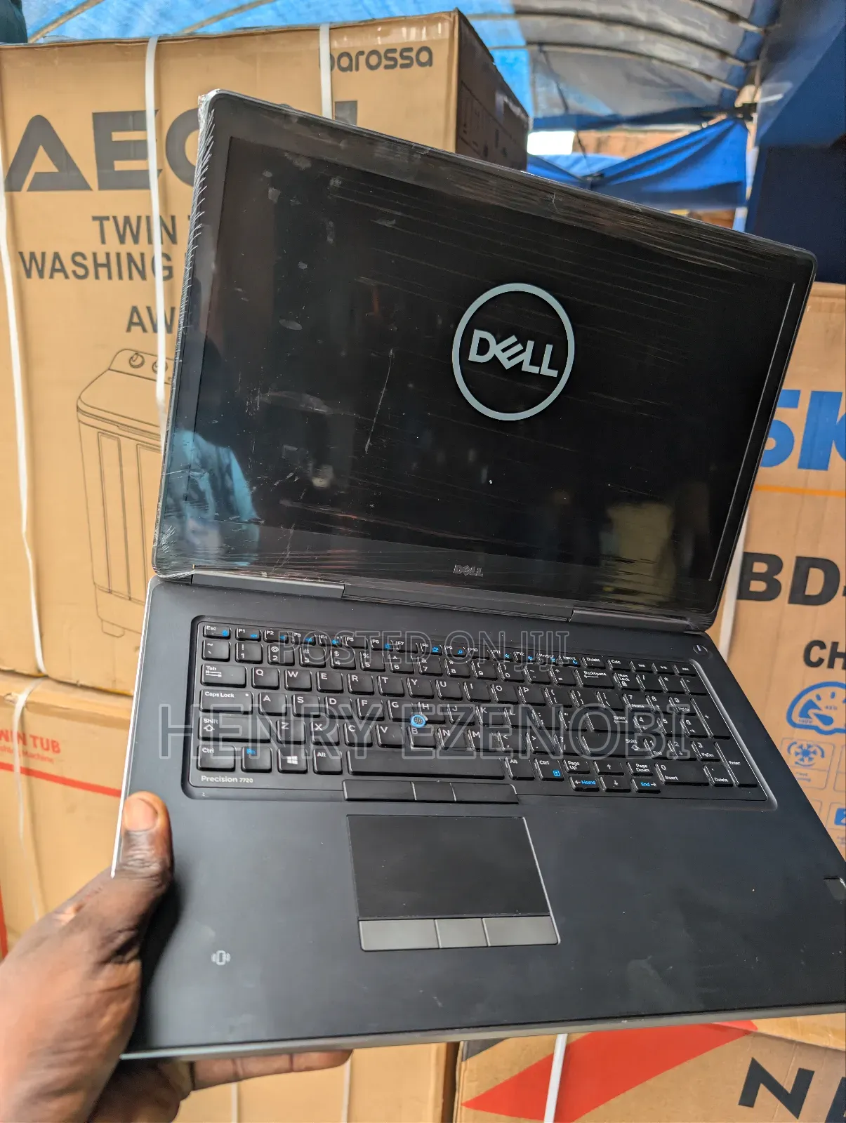 Laptop Dell Precision 7720 16GB Intel Xeon HDD+SSD 512GB