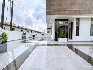 5bdrm Duplex in Lekki Phase 1 for sale
