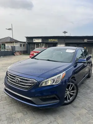 Hyundai Sonata Sport 2.0T Sedan FWD (2.0L 4cyl 6A) 2016 Blue
