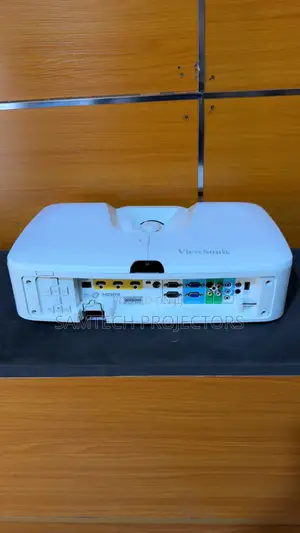 Neat Viewsonic Direct  Uk Used In Lekki, Abuja, Ph, Ibadan,Warri, Uyo