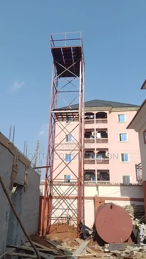 40 Ft Standing Tank Painted With Red Oxide Color