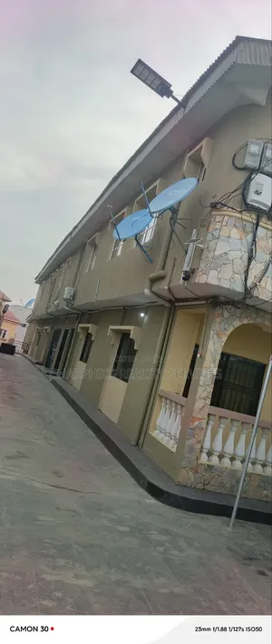 3bdrm Apartment in Ebute for rent