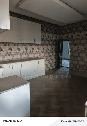 2bdrm Block of Flats in United States Estate, Ushafa for rent