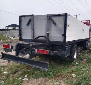 Tokunbo Very Clean R420 Scania Truck