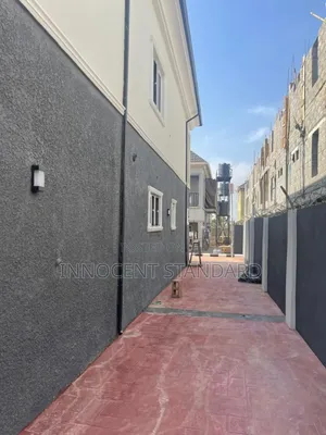 4bdrm Duplex in Dawaki for sale