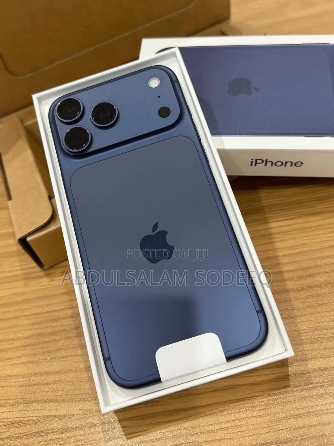 New Apple iPhone 17 Pro Max 256 GB Blue