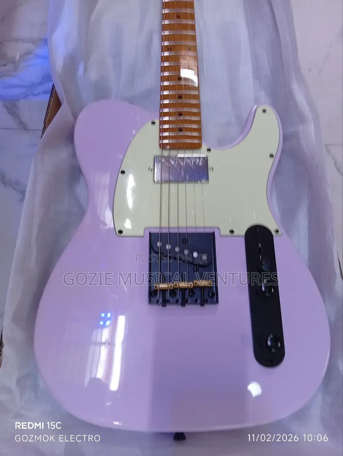 Six String Electric Guitar Seviliana