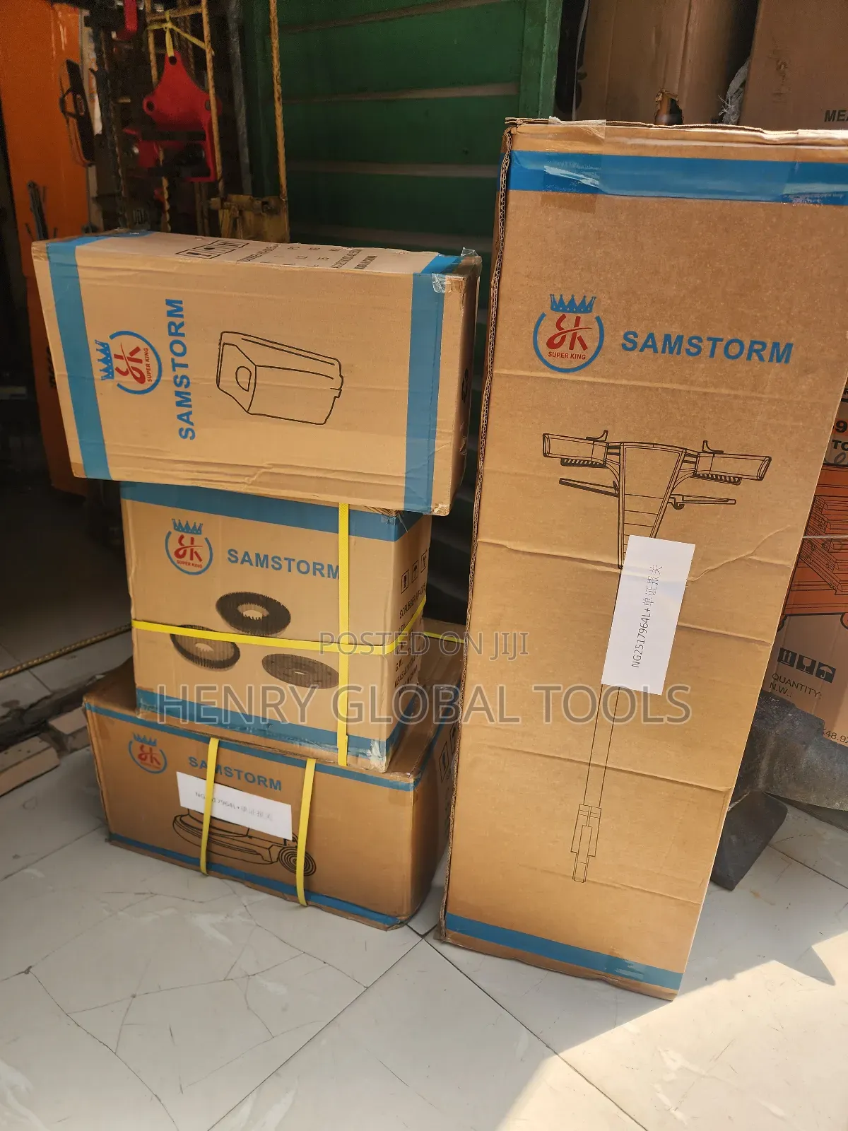 Heavy Duty Floor Scrubber Machine