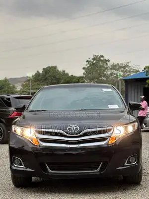 Toyota Venza XLE 4dr Wagon AWD (3.5L 6cyl 6A) 2014 Black