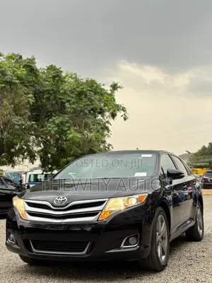 Toyota Venza XLE 4dr Wagon AWD (3.5L 6cyl 6A) 2014 Black