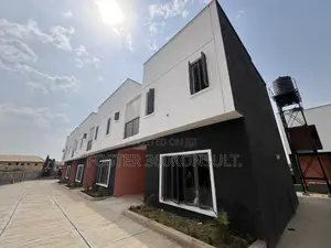 3bdrm Duplex in Lugbe District for rent