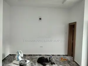 5bdrm Townhouse / Terrace in Guzape District for rent