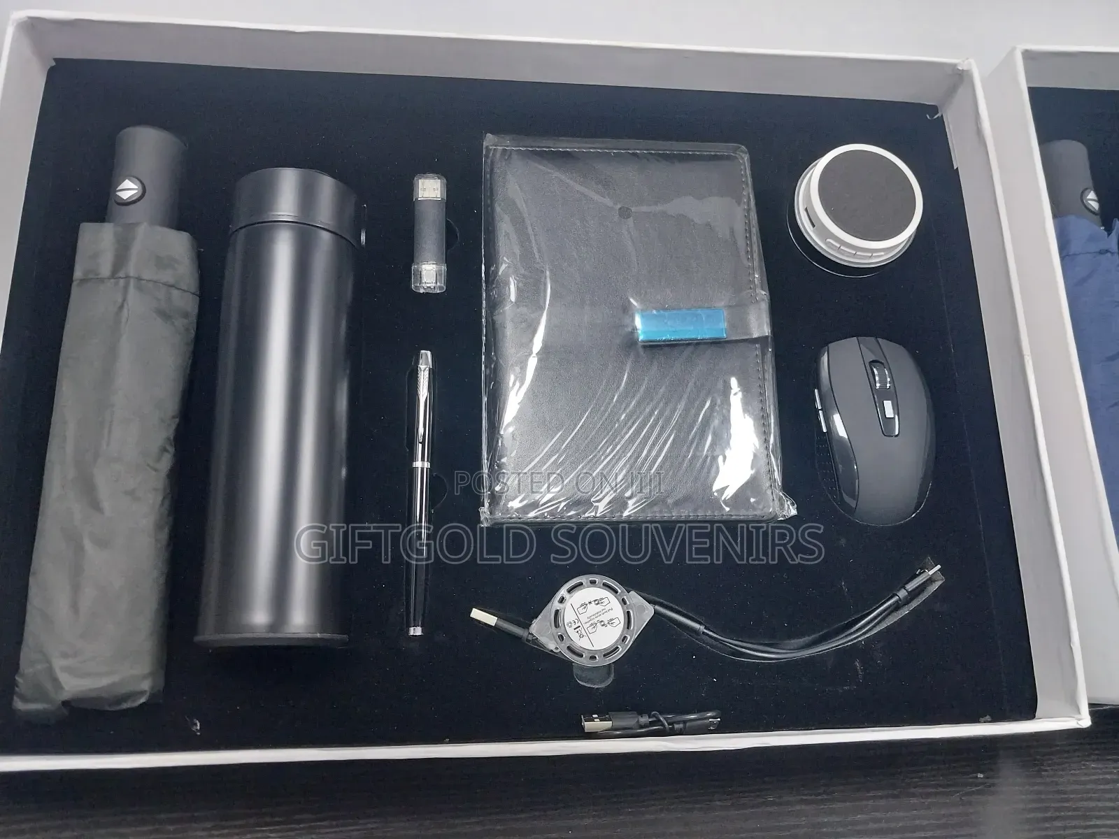 8 in 1 Promotional Corporate Gift Sets