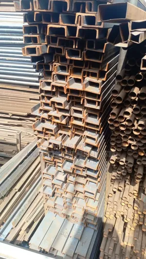 80x40 U Channel (4mm, 6mm)