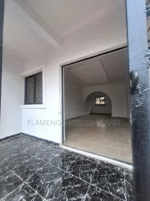 3bdrm Block of Flats in Benin City for rent
