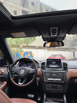 Mercedes-Benz GLE-Class GLE 400 4MATIC 2016 Brown
