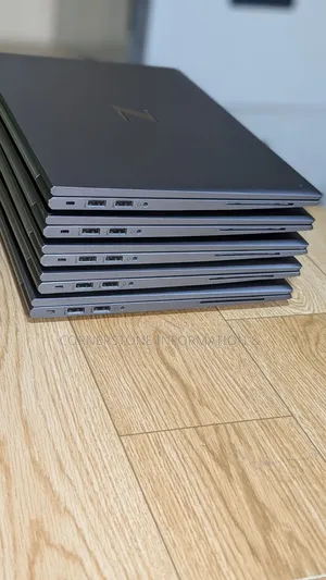 Laptop HP ZBook Firefly G8 16GB Intel Core Ultra 7 SSD 256GB
