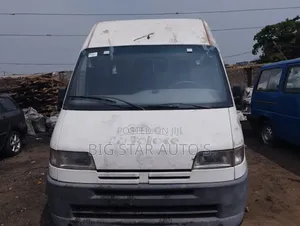 Peugeot Boxer 2000 White