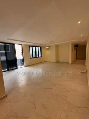 3bdrm Apartment in Lekki Phase 1 for rent