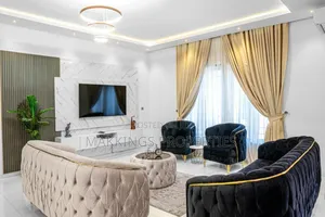 Furnished 3bdrm Apartment in Lekki Phase 1 for rent