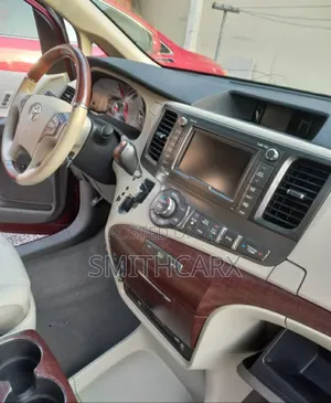 Toyota Sienna LE 8 Passenger 2011 Burgundy