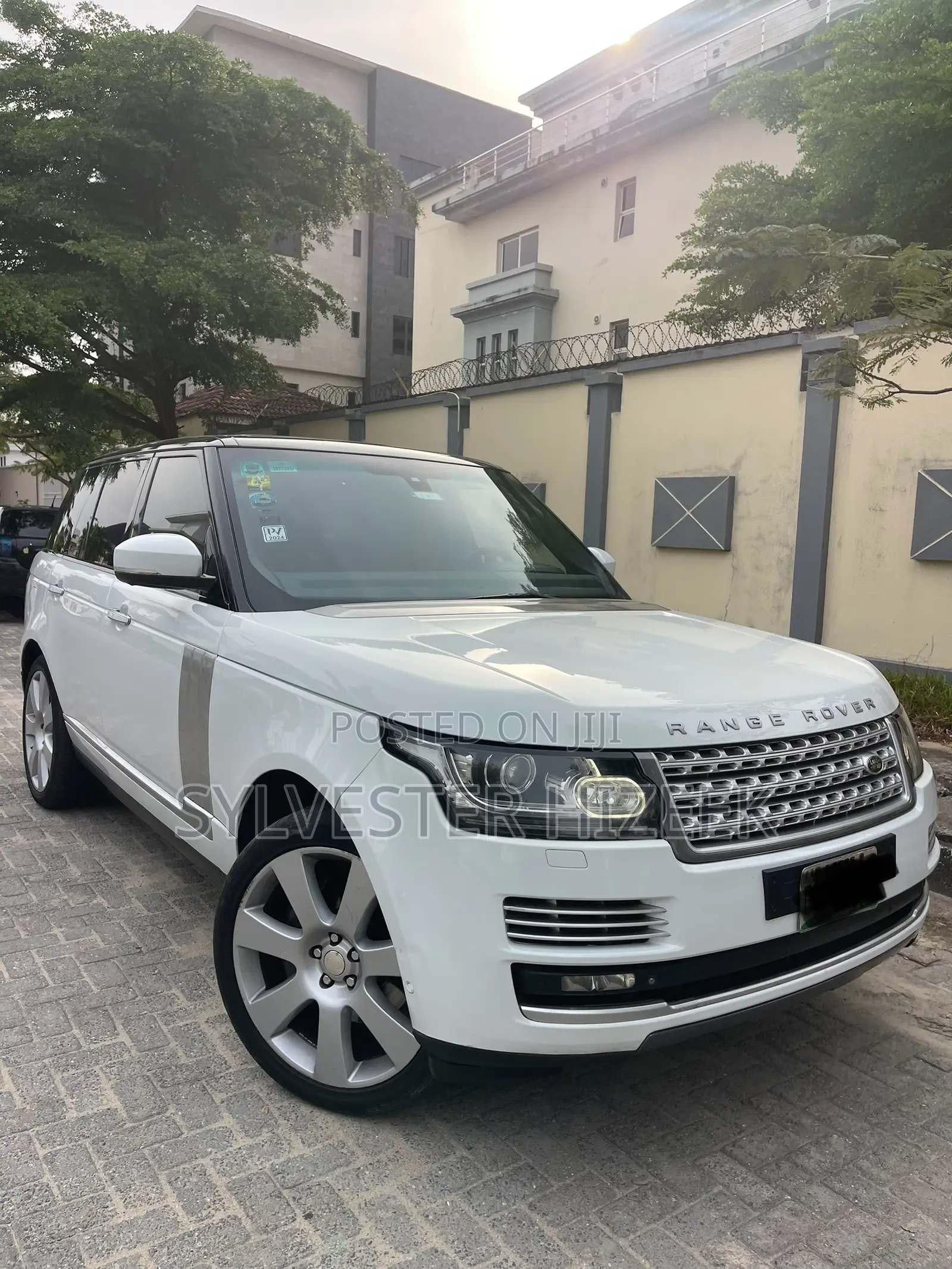 Land Rover Range Rover 5.0L Supercharged Autobiography 2015 White
