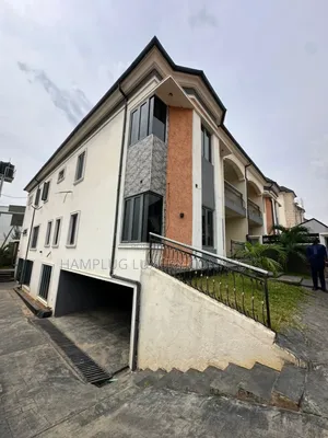 Furnished 5bdrm Apartment in Wuye for sale