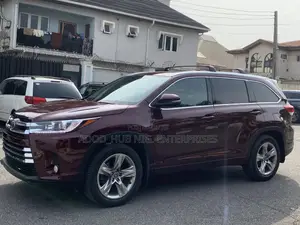 Toyota Highlander Limited Platinum V6 4x4 (3.5L 6cyl 6A) 2016 Burgundy