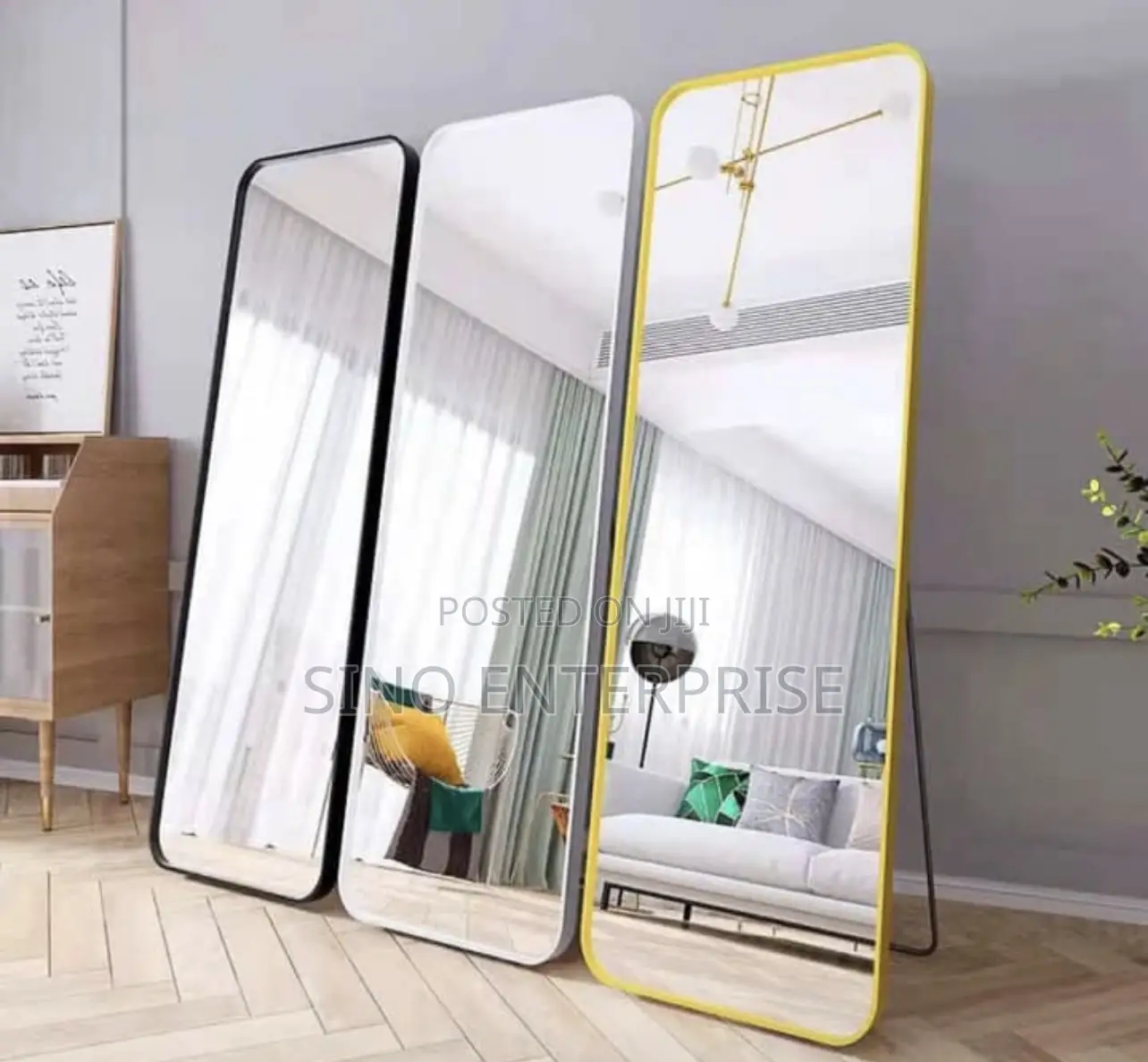 Frameless Standing Mirro