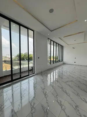 5bdrm Duplex in Osapa london for sale