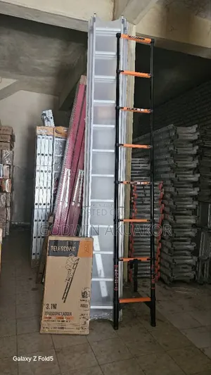 3.1 Miters Telescopic Aluminum Ladder