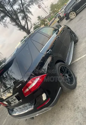 Mercedes-Benz M Class 2012 Black
