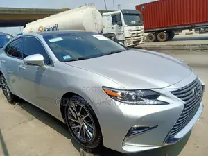 Lexus ES 350 FWD 2016 Silver