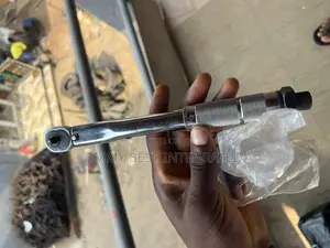 Adjustable Micrometer Torque Wrench
