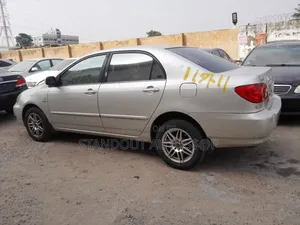 Toyota Corolla Altis 2004 Silver