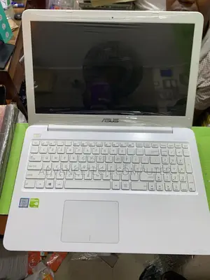 Laptop Asus F550CC 8GB Intel Core i5 HDD 1T