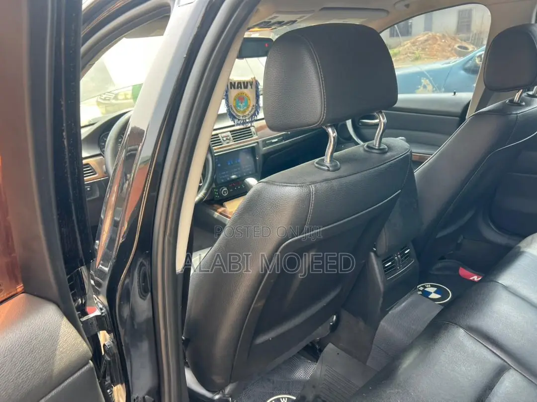 BMW 328i 2012 Black