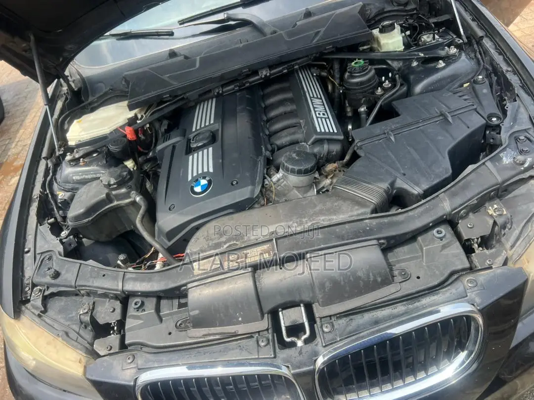 BMW 328i 2012 Black