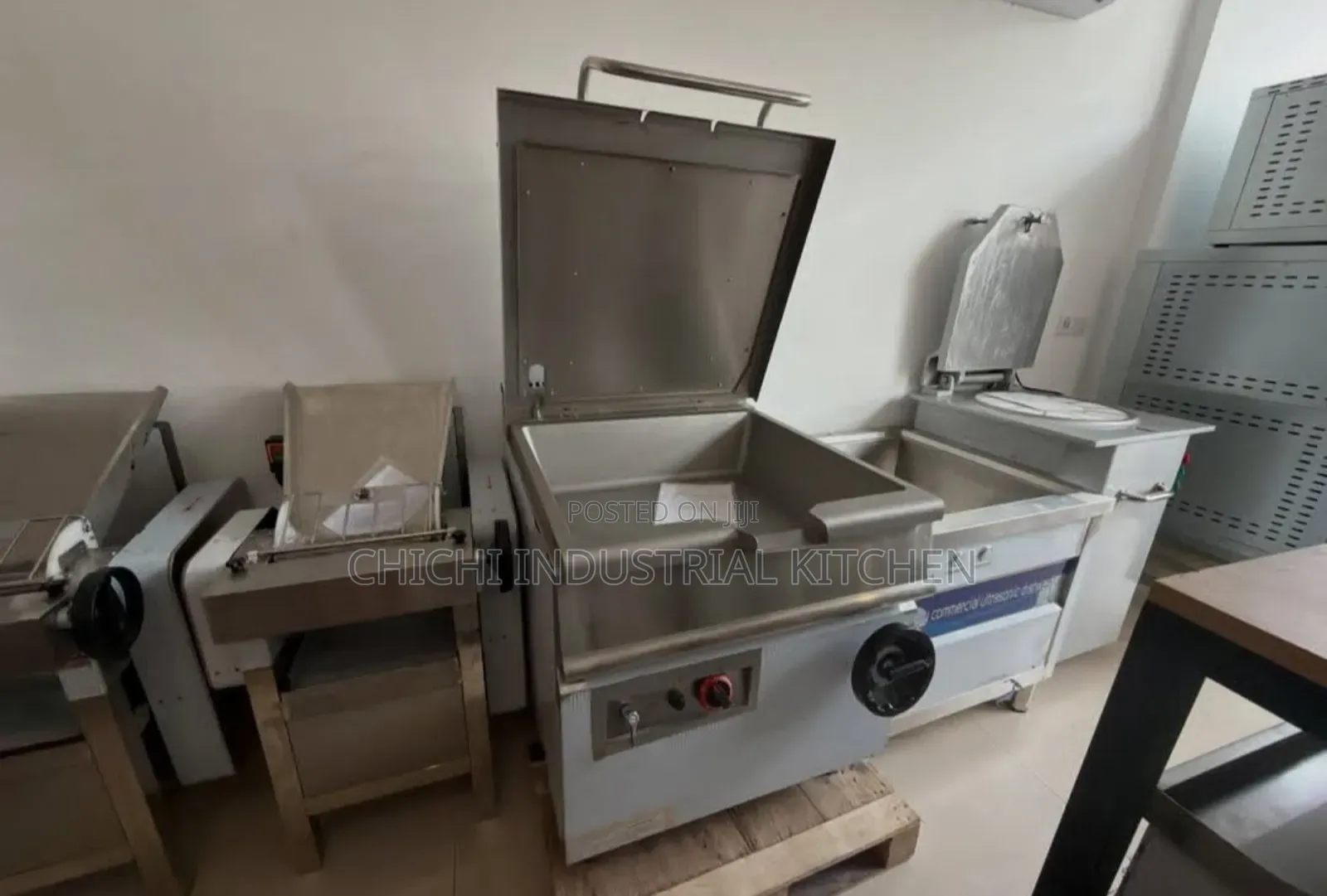 Tilting And Braising  Bratt Pan